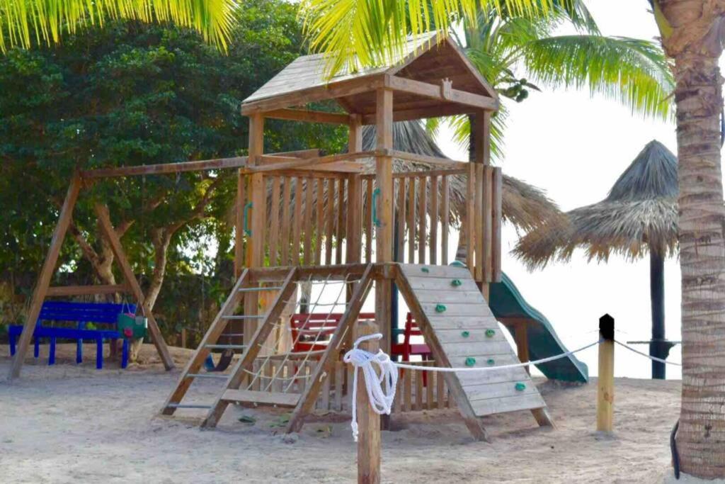 Get Breeze @Cadaquescaribe Bayahibe Apartment Luaran gambar