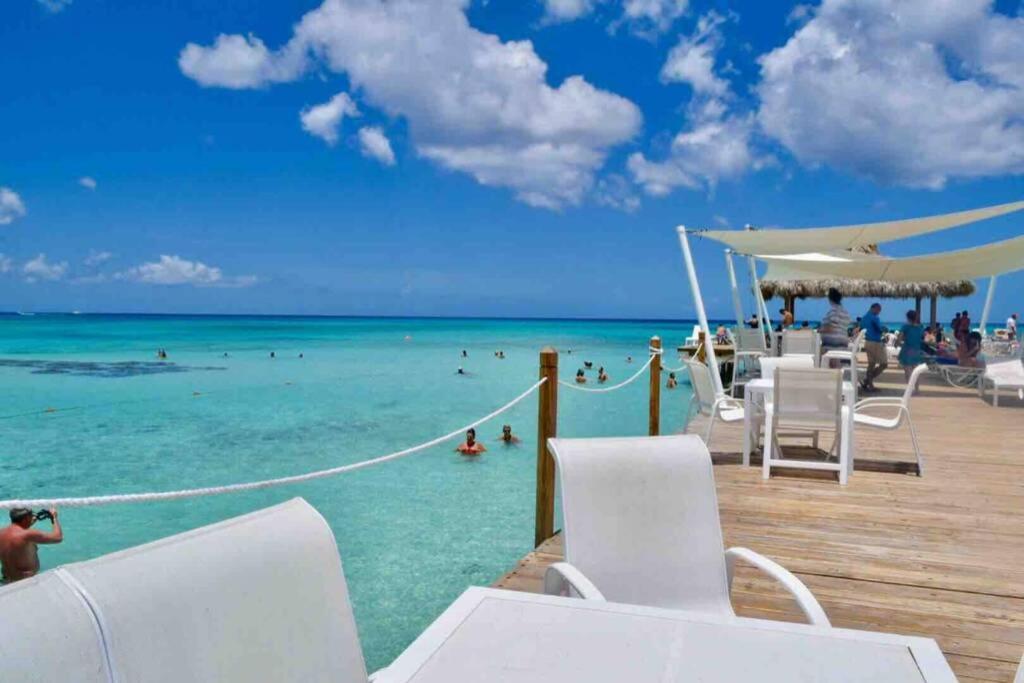 Get Breeze @Cadaquescaribe Bayahibe Apartment Luaran gambar